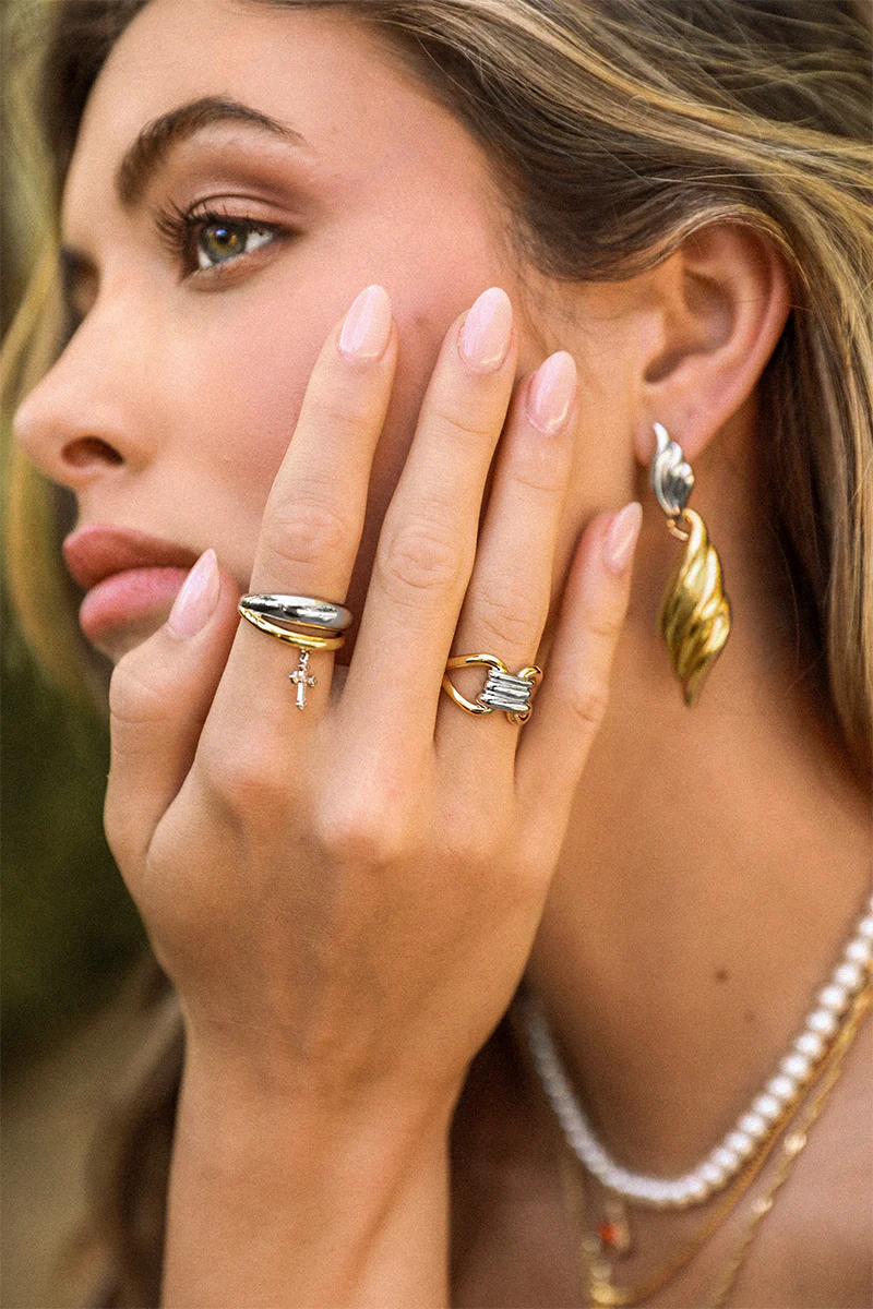 Deja Vu Earrings - Image 2
